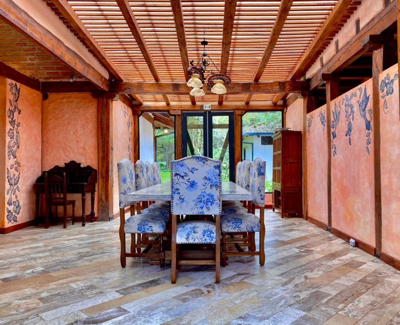 Hacienda San Juan De La Vega Bed and Breakfast Otavalo Buitenkant foto